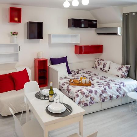 Colorful Studio With Balcony - Free Parking Daire Sofya Dış mekan fotoğraf