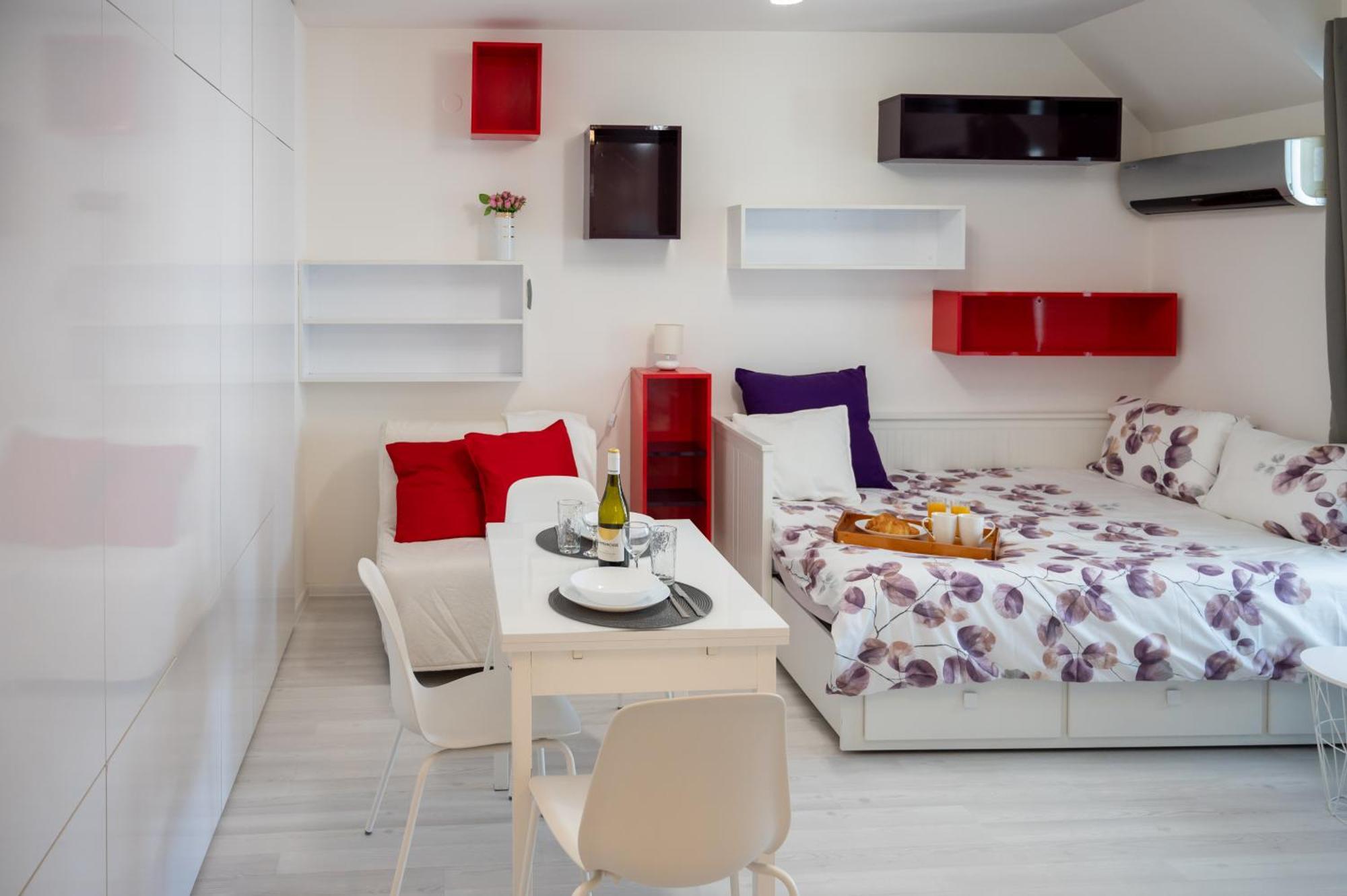 Colorful Studio With Balcony - Free Parking Daire Sofya Dış mekan fotoğraf